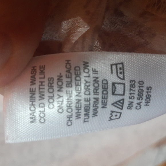 Semi sheer Maurices blouse   410 - Picture 9 of 9